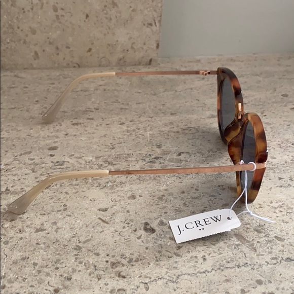 J. Crew Mixed Media Mirrored Tortoise Sunglasses. - Picture 6 of 6